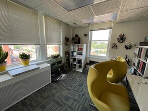 295 High St, Morgantown, WV for lease Interior Photo- Image 1 of 6