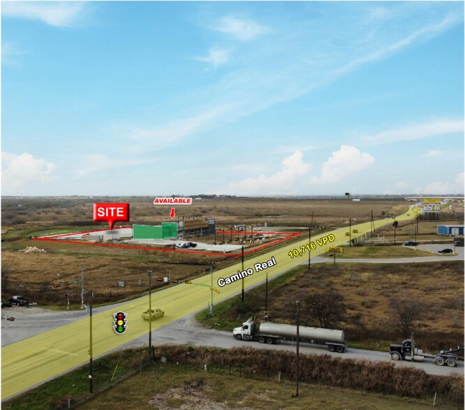 17500 Camino Real, Buda, TX à louer - Photo du bâtiment - Image 2 de 5