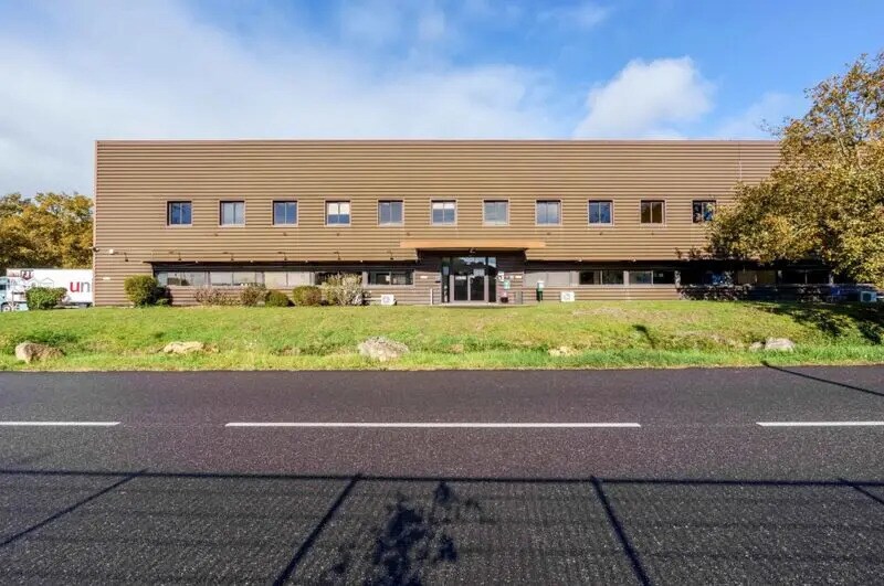 Flex dans Canéjan à louer - Photo du bâtiment - Image 2 de 4