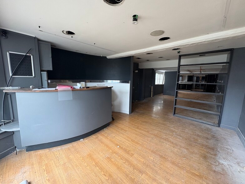 63-65 High St, Tenterden for lease - Building Photo - Image 3 of 9