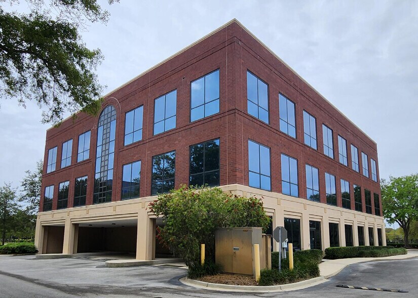 10245 Centurion Pky N, Jacksonville, FL à louer - Photo du bâtiment - Image 2 de 7