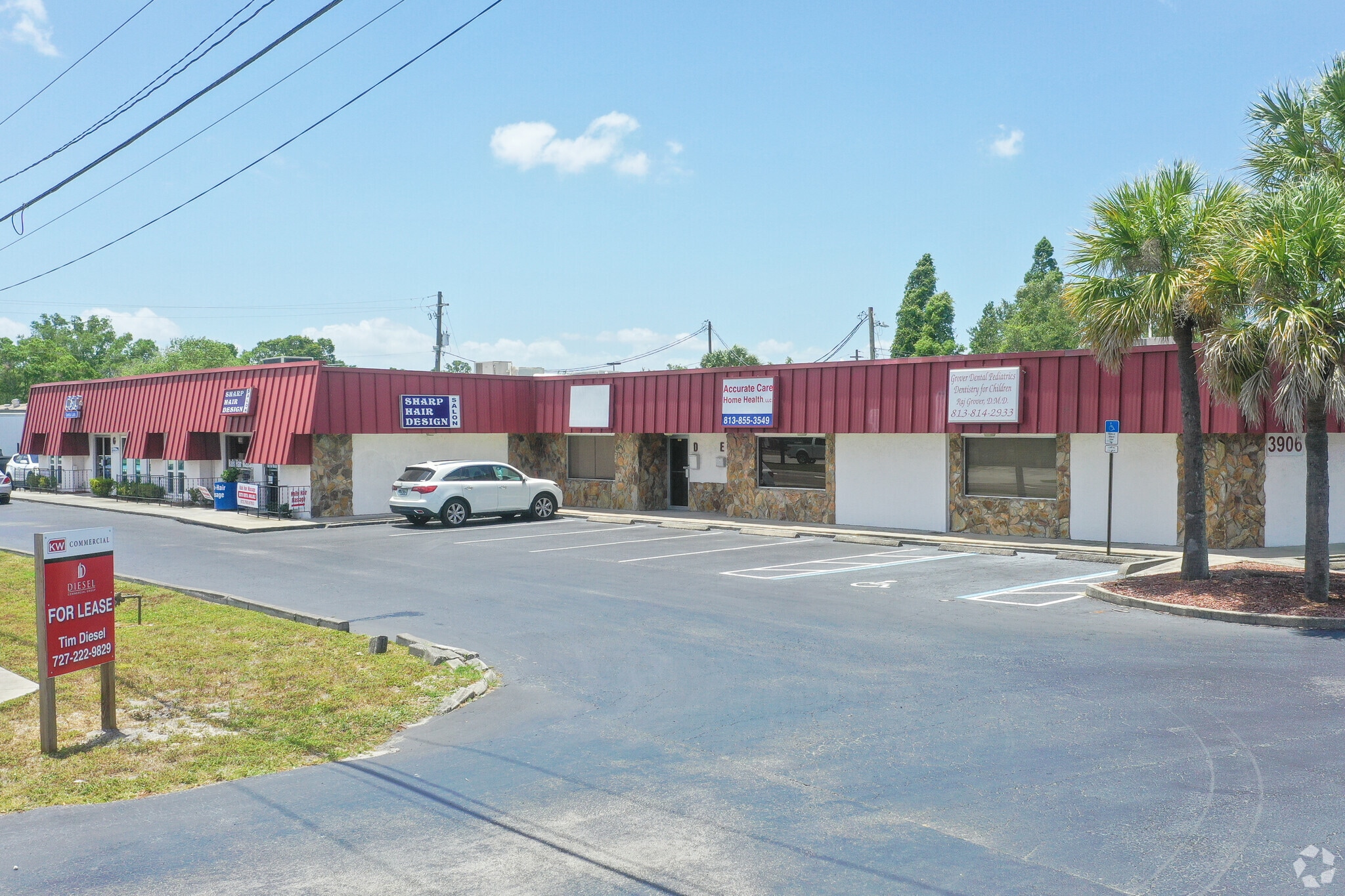 3906 Tampa Rd, Oldsmar, FL for lease Primary Photo- Image 1 of 6