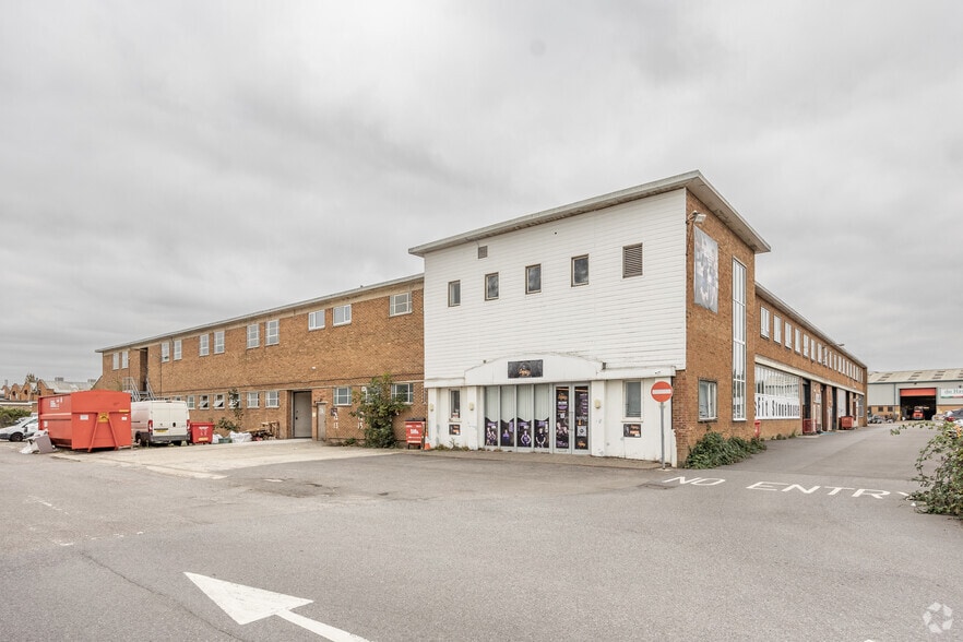 Bristol Rd, Stonehouse for lease - Primary Photo - Image 3 of 5