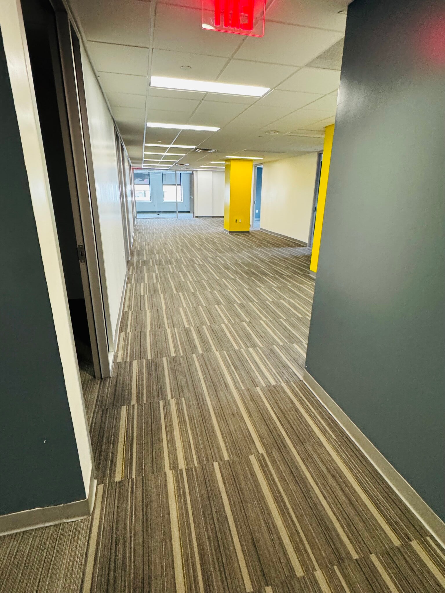 303 N Oregon St, El Paso, TX for lease Interior Photo- Image 1 of 4