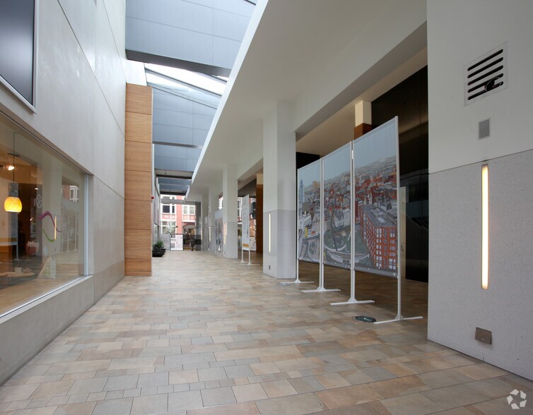 Piccadilly Plz, Manchester à louer - Autre - Image 3 de 6