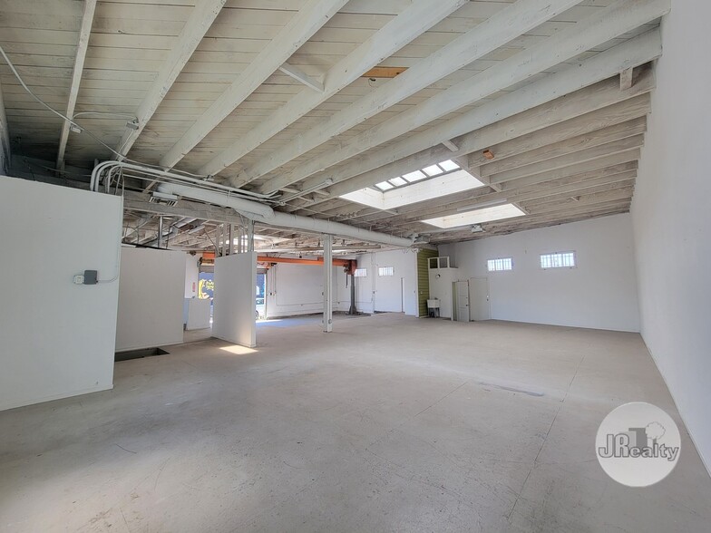 2315 Jesse St, Los Angeles, CA for lease - Primary Photo - Image 1 of 10