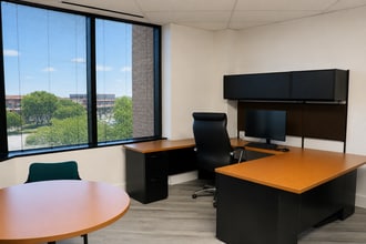 13465 Midway Rd, Farmers Branch, TX for lease Interior Photo- Image 1 of 1