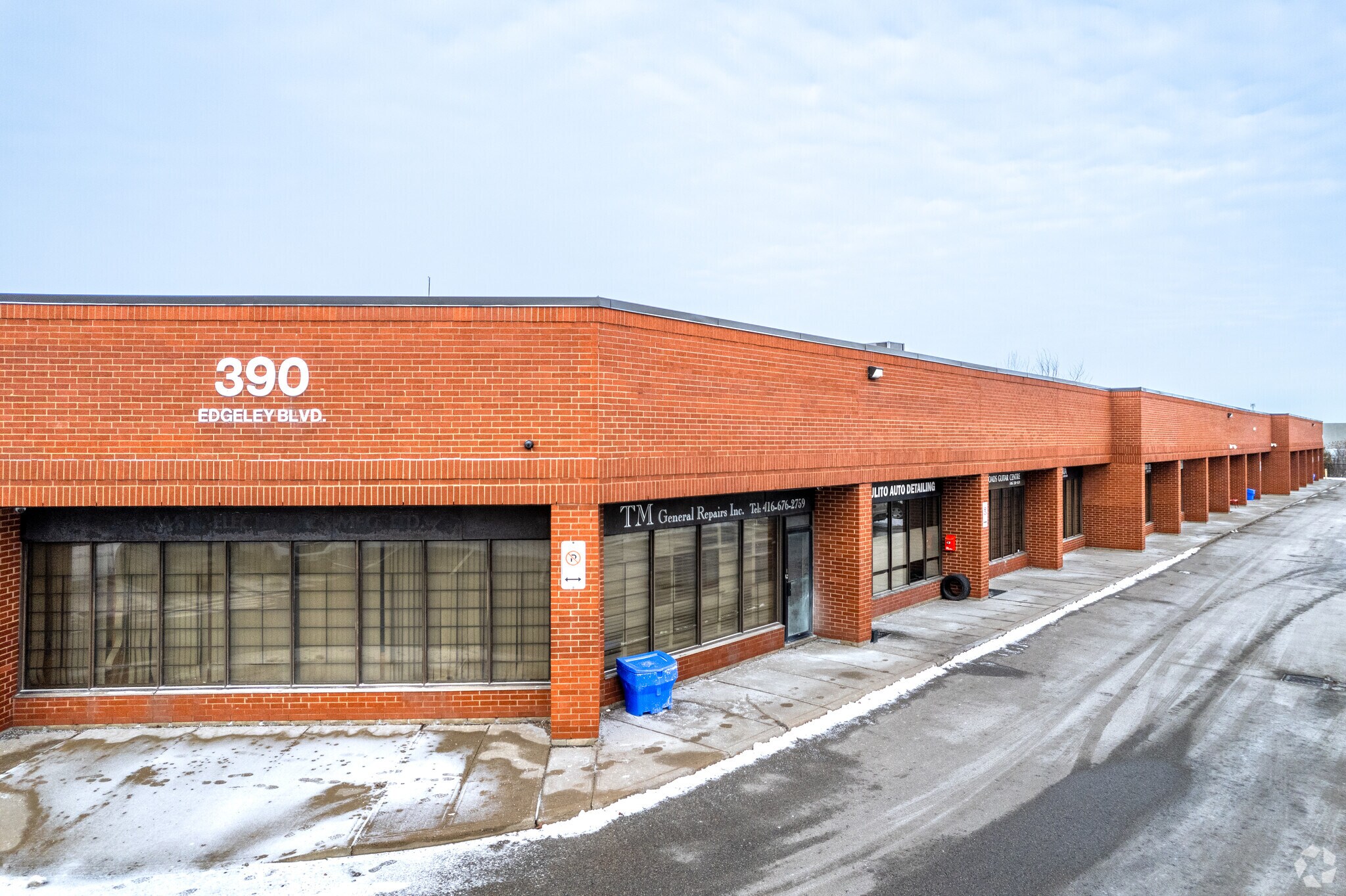 390 Edgeley Blvd, Vaughan, ON for sale Primary Photo- Image 1 of 1
