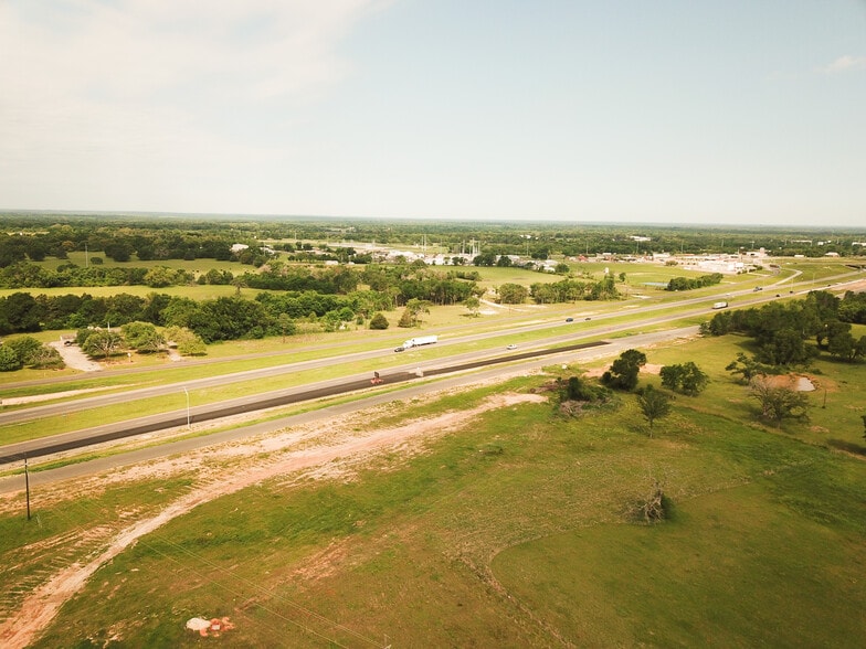 TBD 9.01 Acres IH 45 Feeder Road, Fairfield, TX for sale - Building Photo - Image 3 of 22