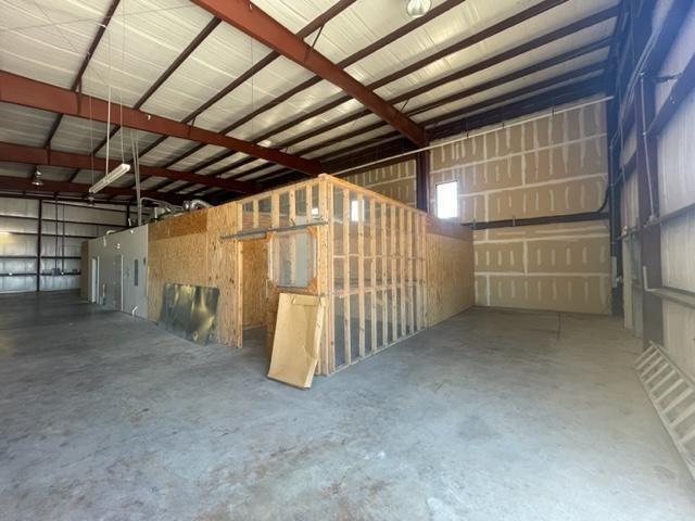 2200 Crestview St, Kenner, LA for lease Building Photo- Image 1 of 15