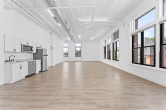 423 W Broadway, South Boston, MA for lease Interior Photo- Image 2 of 18