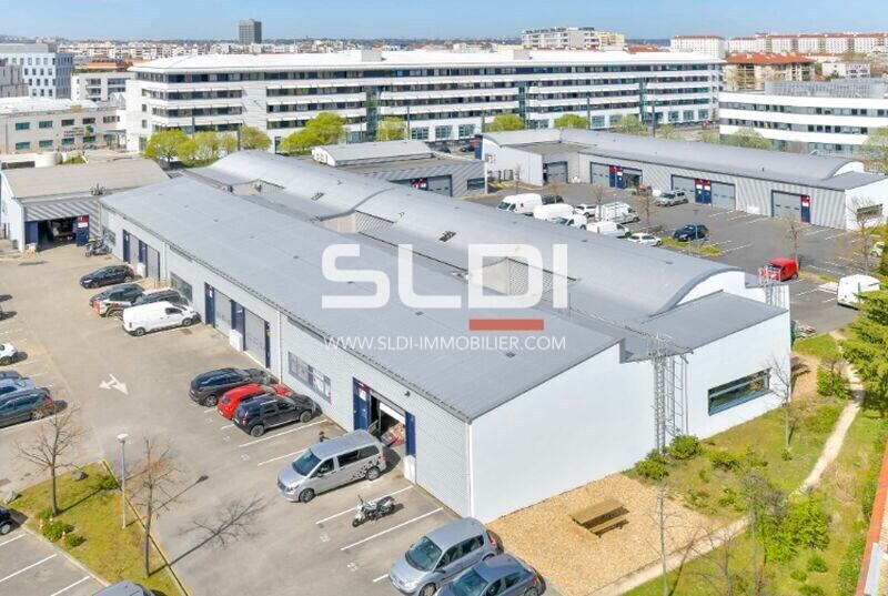 Boulevard Edmond Michelet, Lyon for lease Building Photo- Image 1 of 7