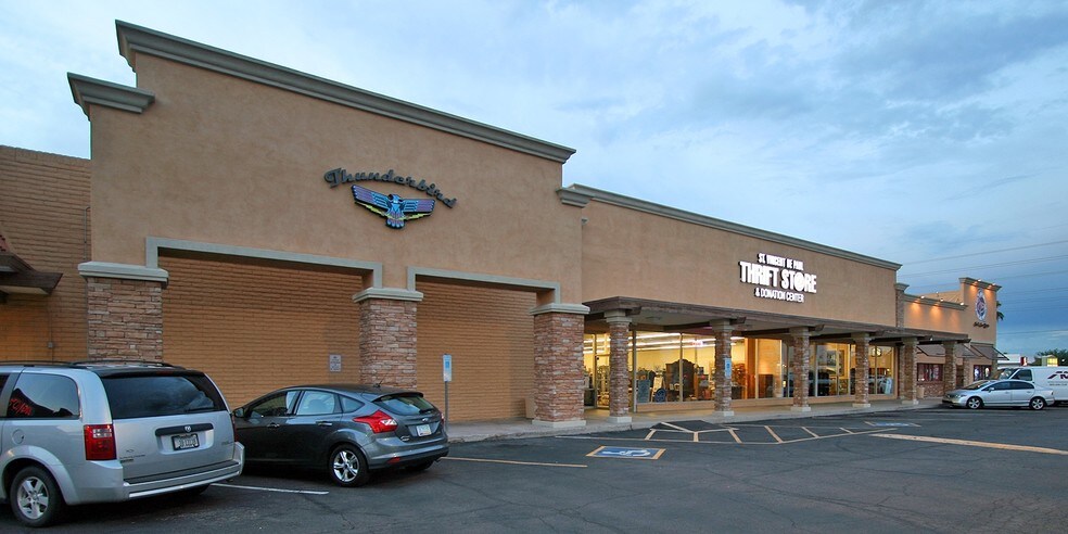 3543 W Thunderbird Ave, Phoenix, AZ à louer - Photo du bâtiment - Image 2 de 2