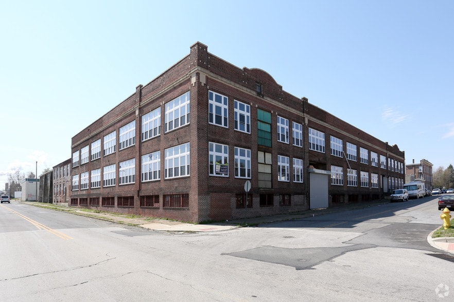 201 Clayton St, Chester, PA for sale - Building Photo - Image 3 of 29