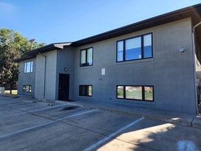 42 Garden Ctr, Broomfield, CO for lease Interior Photo- Image 2 of 8