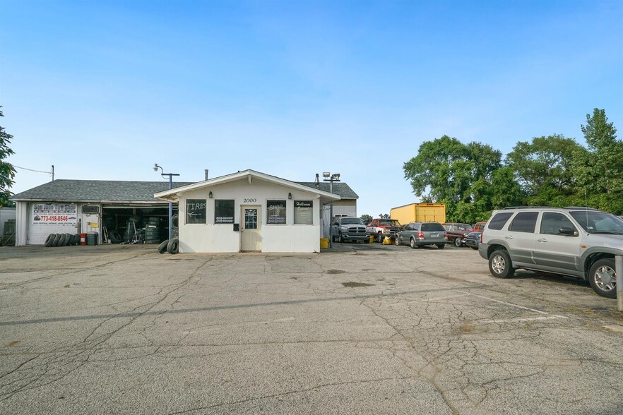 2000 Central Ave, Lake Station, IN for sale - Building Photo - Image 1 of 1