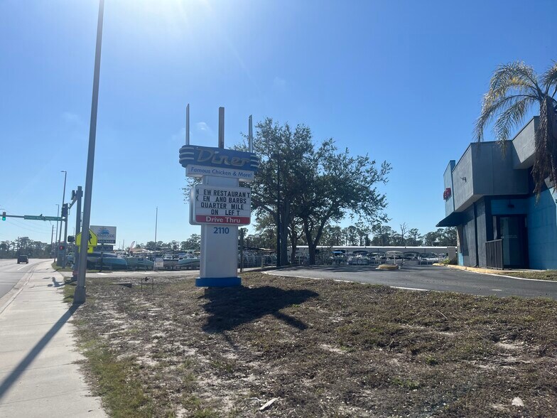 2110 Placida Rd, Englewood, FL à vendre - Photo du bâtiment - Image 1 de 8