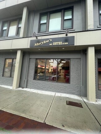 Plus de détails pour 27 Temple St, Quincy, MA - Commerce de détail à louer