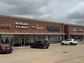 6111-6127 N Fry Rd, Katy, TX à louer Photo du bâtiment- Image 1 de 8