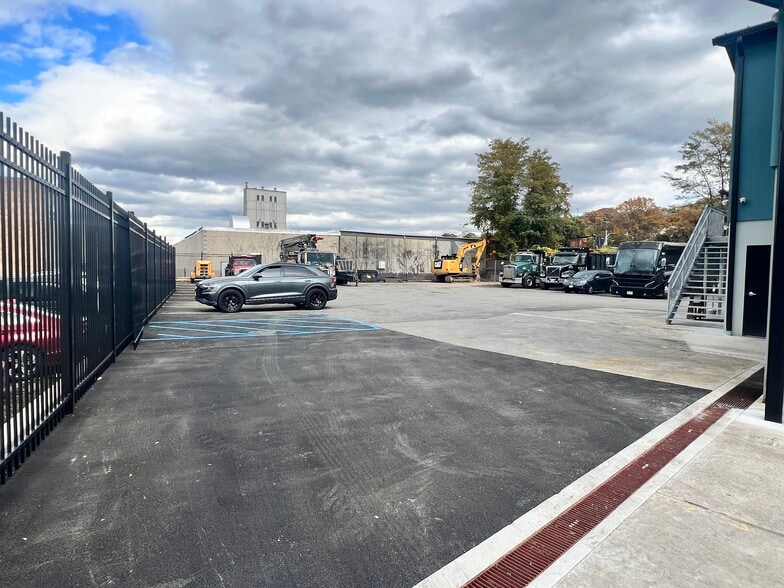 41 Torre Pl, Yonkers, NY à louer - Photo du bâtiment - Image 2 de 6