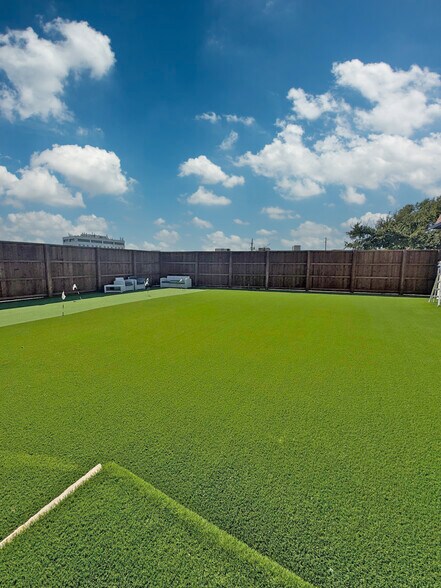 2511 Texas Dr, Irving, TX à louer - Autre - Image 3 de 7