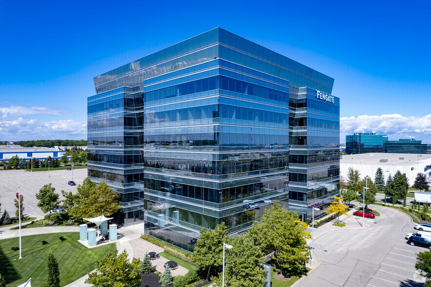 2275 Upper Middle Rd E, Oakville, ON for lease - Building Photo - Image 2 of 12
