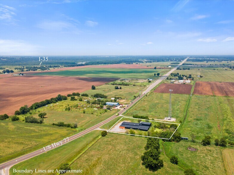 700 N Main St, Lexington, OK à louer - Photo du bâtiment - Image 3 de 46