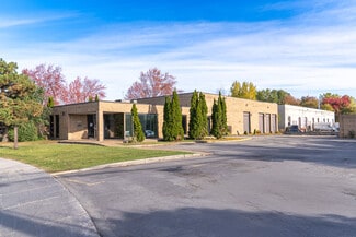 Plus de détails pour 2205 Rue Guénette, Montréal, QC - Industriel à louer