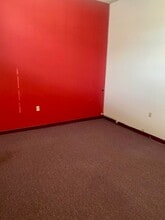 1081 Spruce St, Martinsville, VA for lease Interior Photo- Image 2 of 11