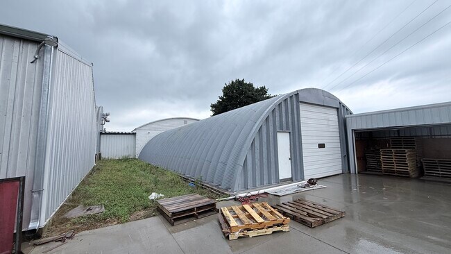 More details for The Markesan-Akey Portfolio – Industrial for Sale, Footville, WI