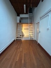 1205 E Pike St, Seattle, WA for lease Interior Photo- Image 2 of 3