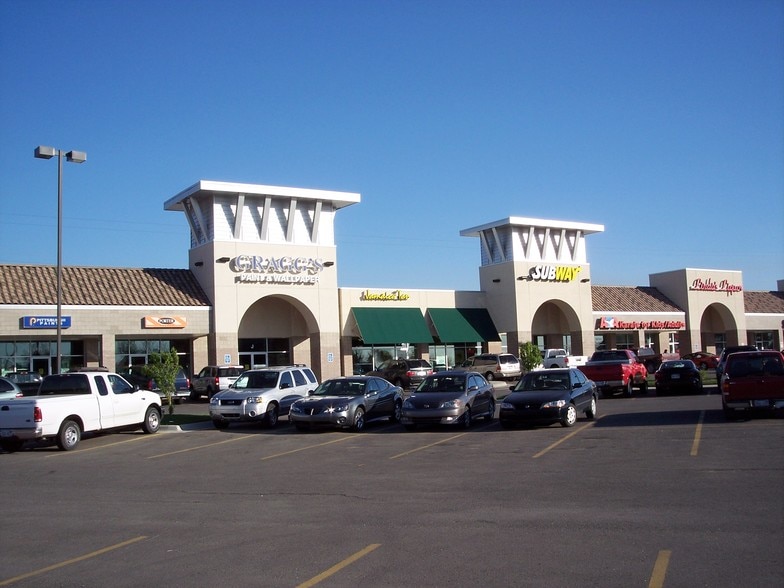 1520 Wakarusa Dr, Lawrence, KS for lease - Building Photo - Image 2 of 4