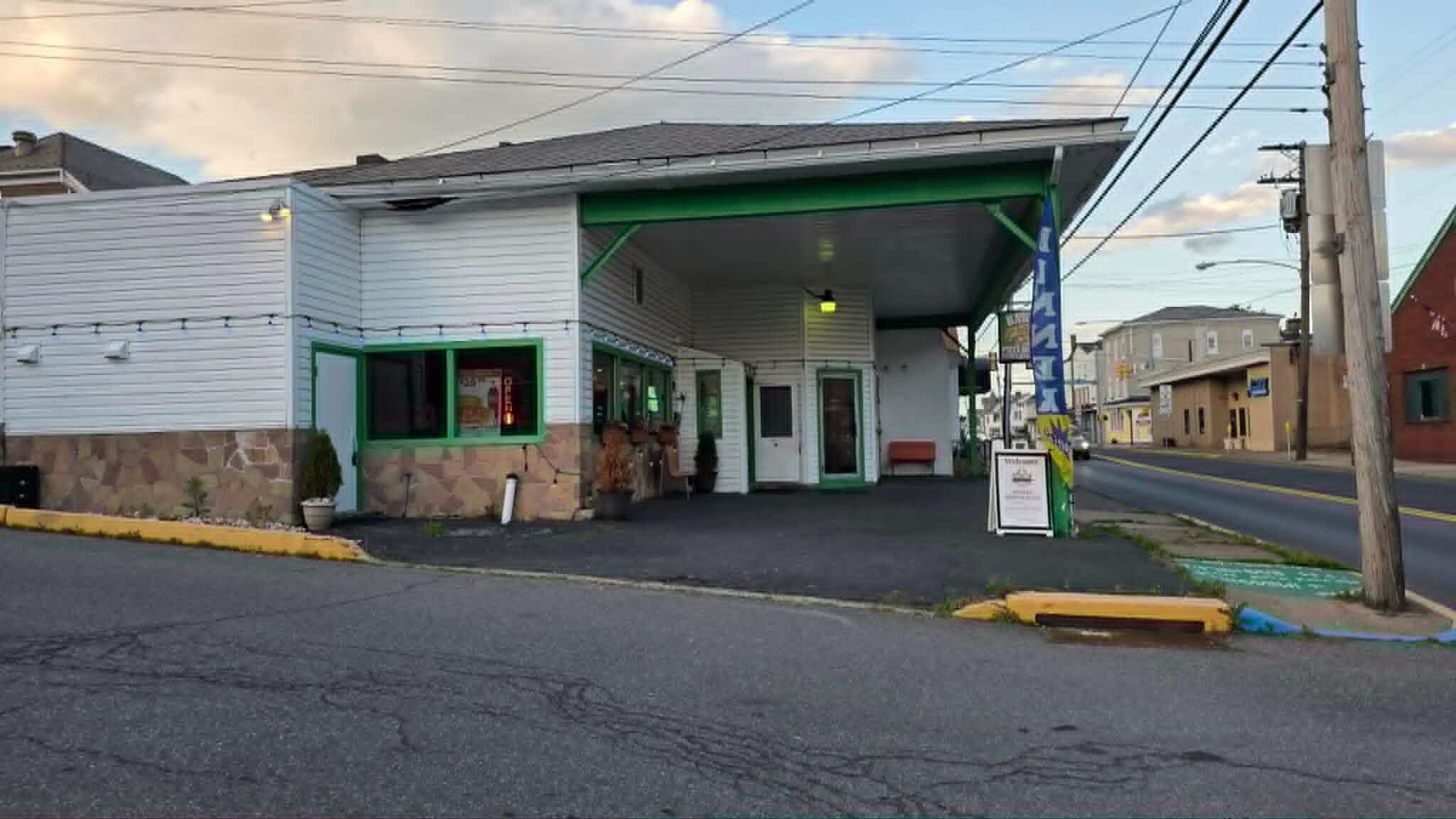 11 West Pennsylvania Ave, Pen Argyl, PA for sale Building Photo- Image 1 of 16