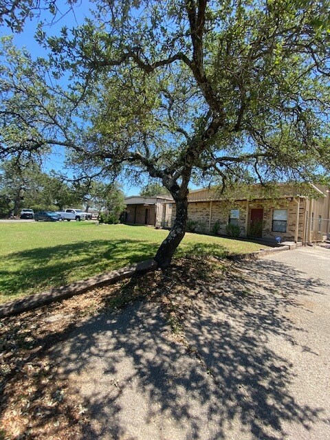 11029 Signal Hill Dr, Austin, TX for sale Primary Photo- Image 1 of 1