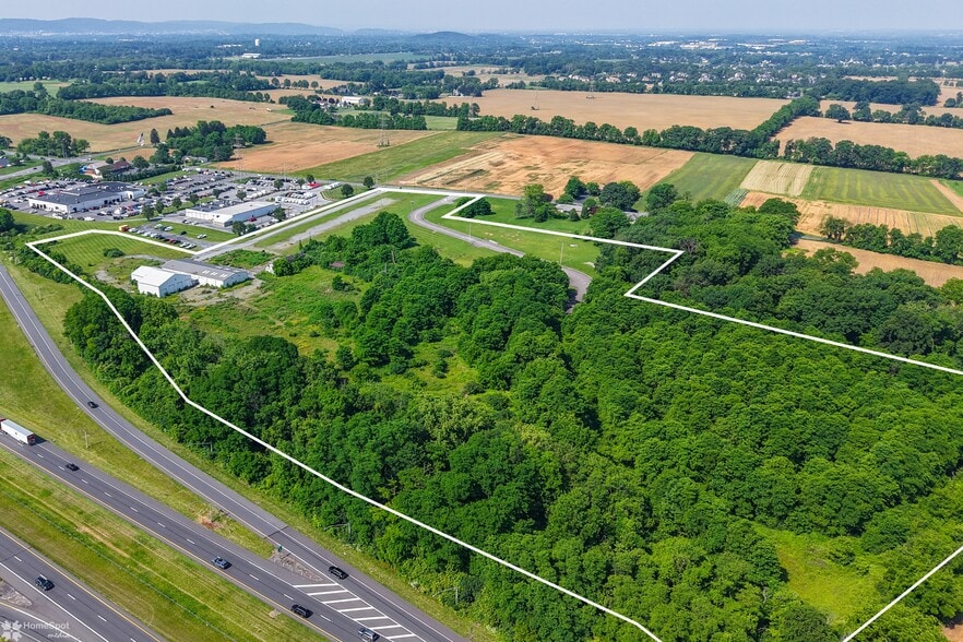 270 Country Club Rd, Easton, PA à vendre - Photo du bâtiment - Image 3 de 4