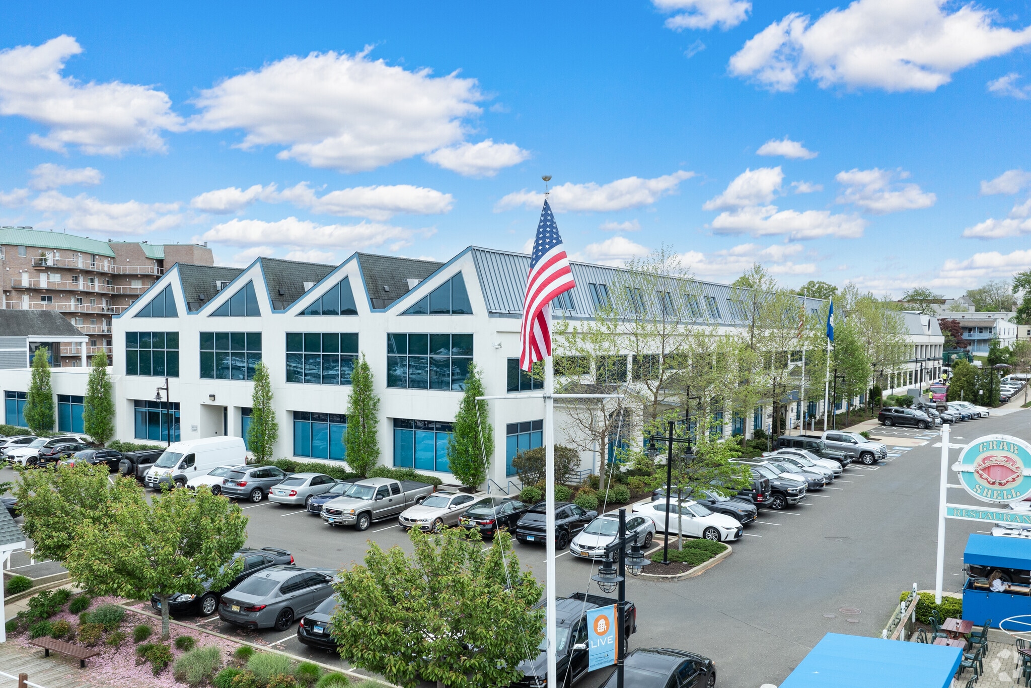 62 Southfield Ave, Stamford, CT à louer Photo du bâtiment- Image 1 de 11