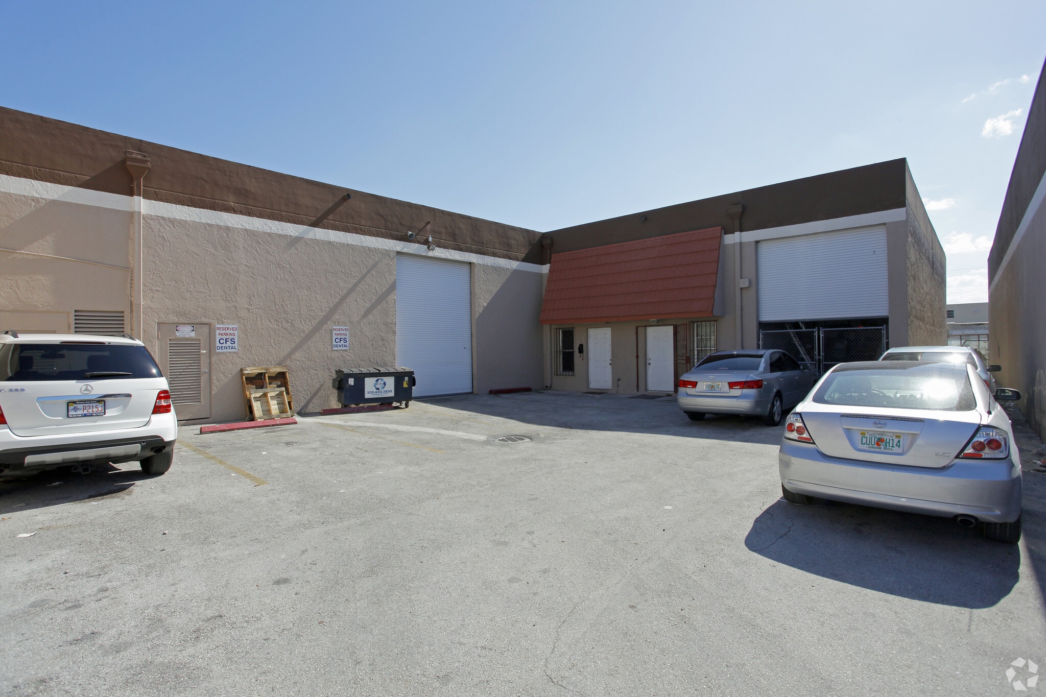 7740 W 2nd Ct, Hialeah, FL for lease Primary Photo- Image 1 of 6