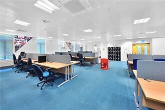 597 Calder Rd, Edinburgh for lease Interior Photo- Image 1 of 5