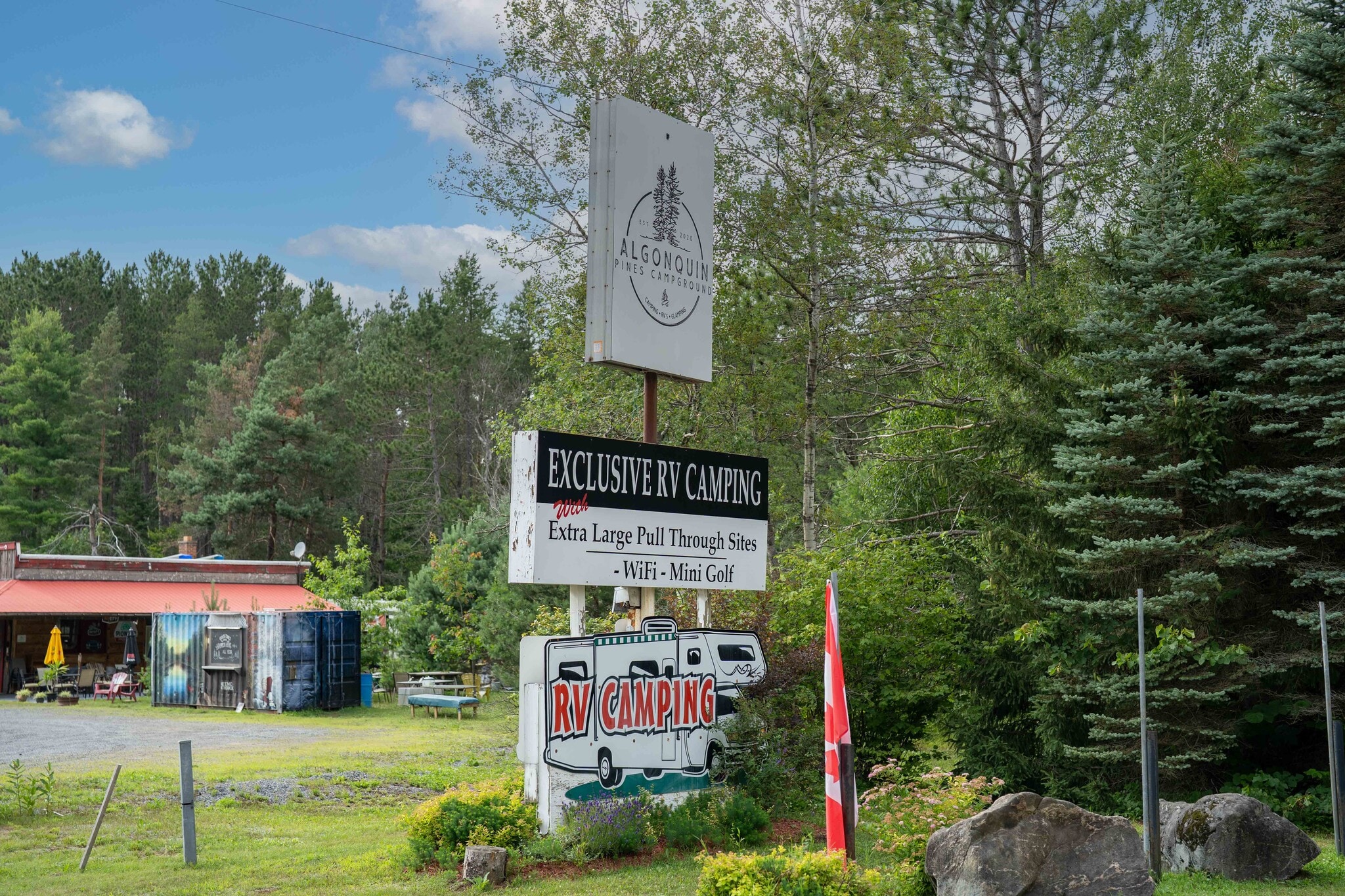 2883 HWY-60, Dwight, ON for sale Primary Photo- Image 1 of 77