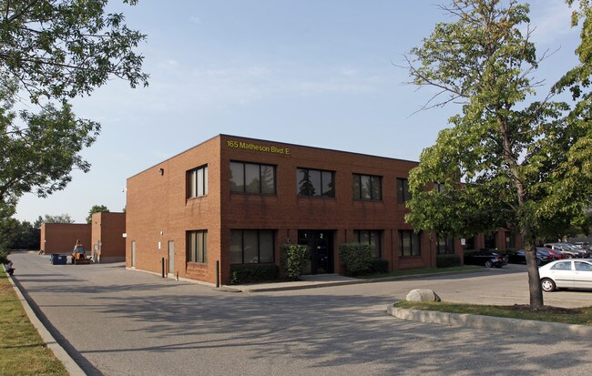 Plus de détails pour 165 Matheson Blvd E, Mississauga, ON - Industriel à louer