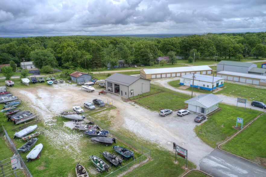 1577 N Business 71, Neosho, MO for sale - Primary Photo - Image 1 of 1