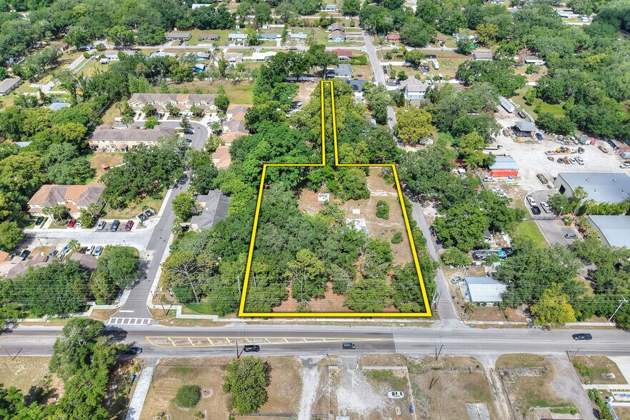 5310 County Road 579, Seffner, FL à vendre - Photo du bâtiment - Image 3 de 6