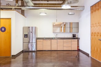 390 Fremont St, San Francisco, CA for lease Interior Photo- Image 1 of 3