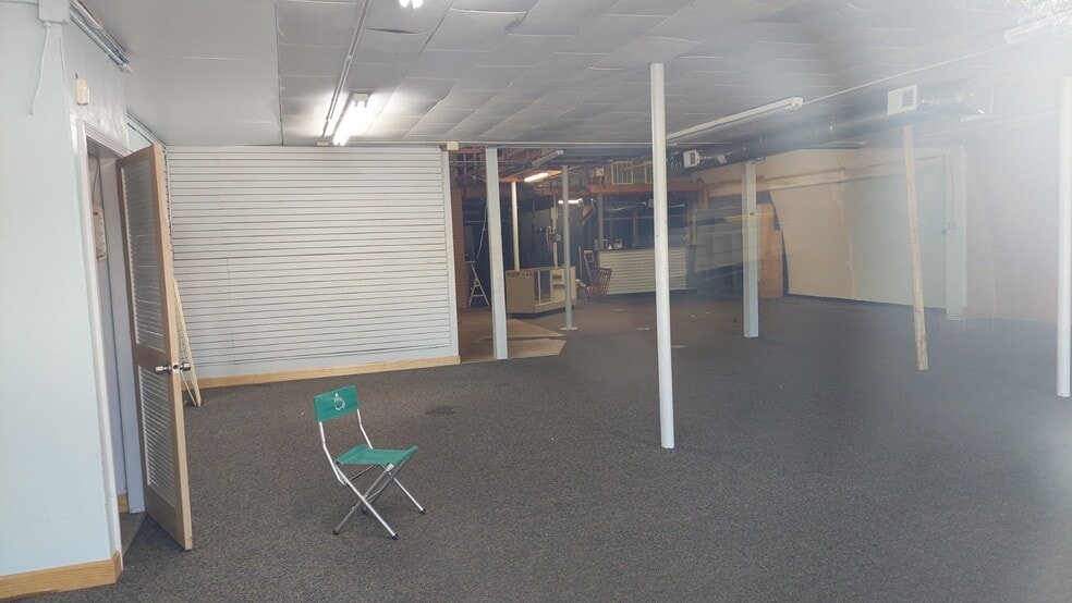 1826 N Pleasantburg Dr, Greenville, SC for sale - Building Photo - Image 3 of 6