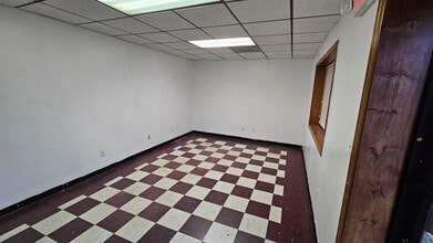 813 N Broadway, Portland, TN à louer Photo intérieure- Image 2 de 6