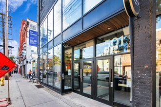 501 Queen St W, Toronto, ON à louer Photo intérieure- Image 2 de 9