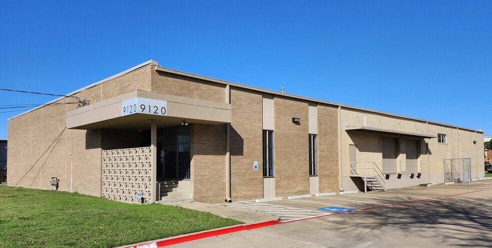 9120 Premier Row, Dallas, TX for sale - Building Photo - Image 1 of 9