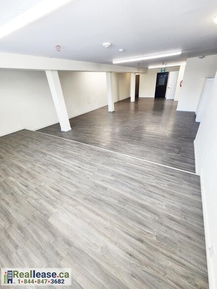 138 Main St W, Shelburne, ON for lease - Building Photo - Image 2 of 23