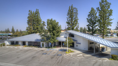 5151 Stockdale Hwy, Bakersfield, CA - Aérien  Vue de la carte - Image1