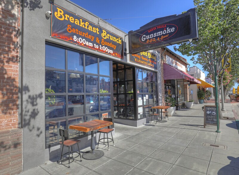 817 E Main St, Santa Paula, CA à vendre - Photo du bâtiment - Image 3 de 22